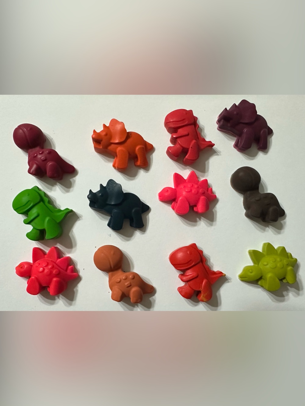 Handmade Dino Crayon Set Of 8-❄️ - Picture 4 of 9